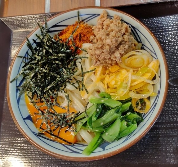 「うま辛まぜ釜玉（並）」@丸亀製麺 山形店の写真