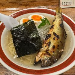 鮎◯ゴトラーメン
