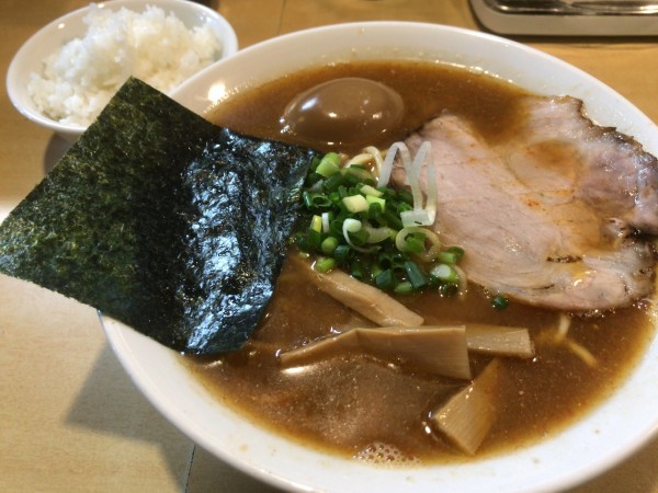 「味噌オロチョン（辛さ　普通）➕味玉」@三代目しゅうの写真