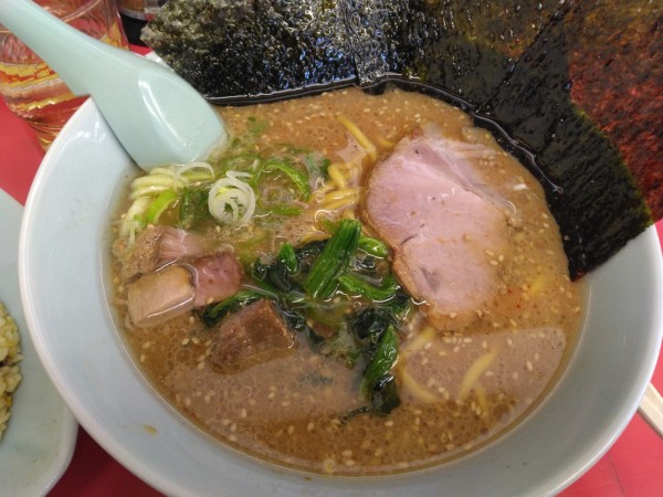 「味噌ラーメン690円、チャーハン350円」@山岡家 柏店の写真
