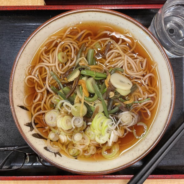 「山菜そば」@そばよし 本店の写真
