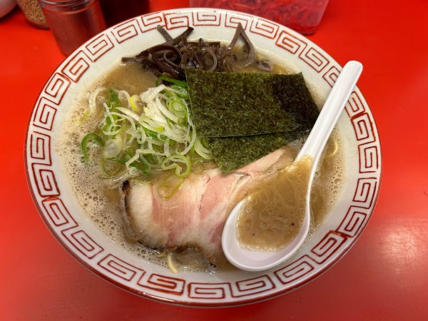 「長浜らーめん ¥700」@長浜らーめんの写真