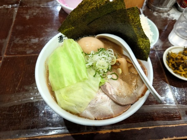 「こってり煮干し全部のせらーめん」@煮干しらーめん青樹 立川店の写真