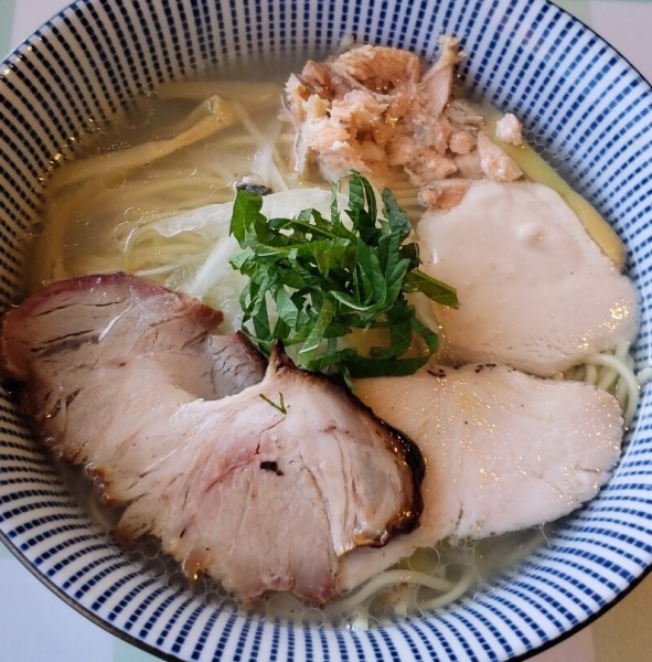 「【本日の魚介そば】蛤×蜆×秋鮭×秋鮭白子980円＋小ご飯」@旬菜麺屋 雅流の写真