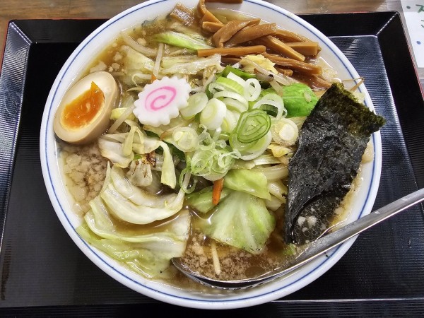「野菜ラーメン＋背脂　1000＋50円」@弘前大勝軒の写真