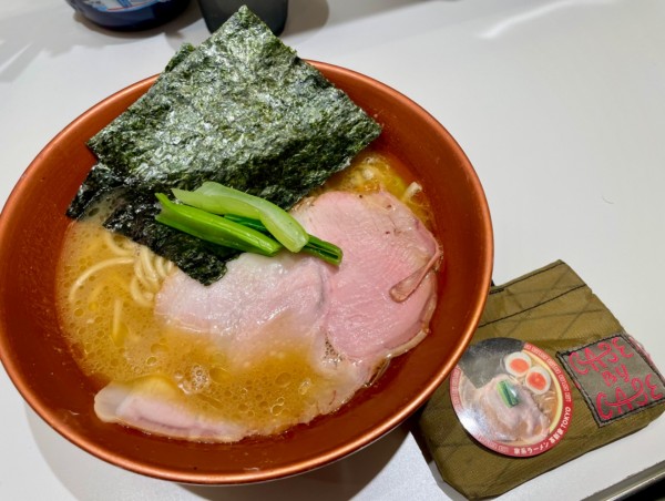 「ラーメン」@家系ラーメン 革新家 TOKYOの写真