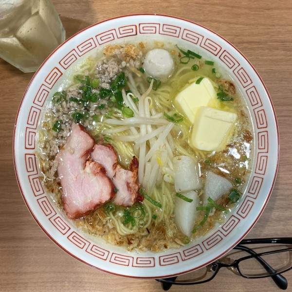 「アジアン ソルト ラーメン + バター」@学芸大学 メランコリーの写真