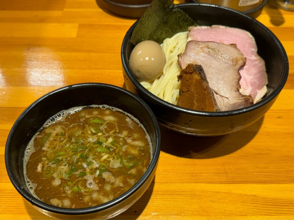 「特製つけ麺(中盛)」@つけ麺 燕武の写真