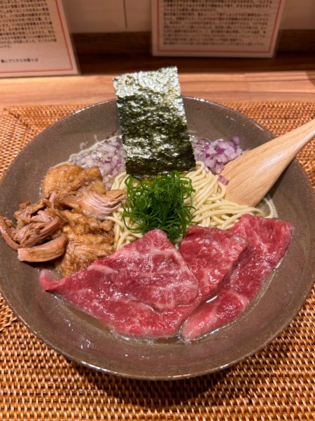 「夢にでてきた中華そば2000円」@Dad's Ramen 夢にでてきた中華そばの写真