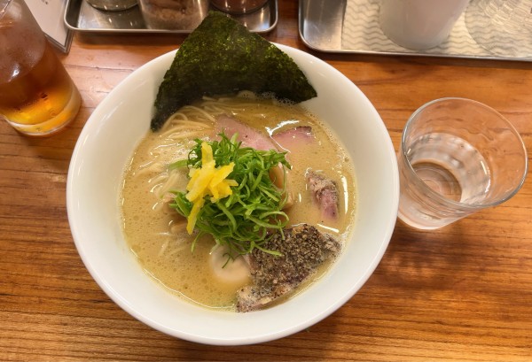 「白湯そば & 和え麺 塩」@アメノオトの写真