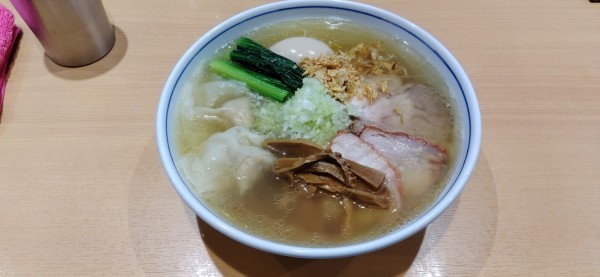 「塩特製らぁ麺　1800円」@らぁ麺 すぎ本の写真