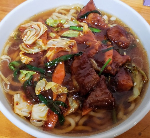 「スタミナ 温（1.5玉）900円」@珈奈里屋の写真