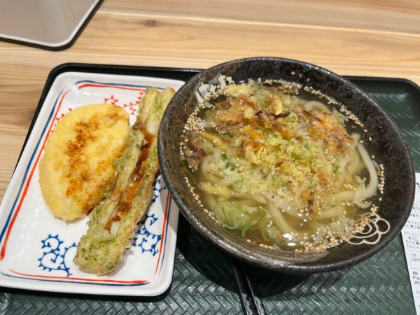 「かけうどん」@はなまるうどん レイクウォーク岡谷店の写真