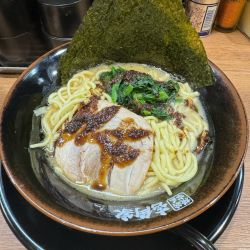 横浜家系ラーメン 壱角家 新宿靖国通店の画像
