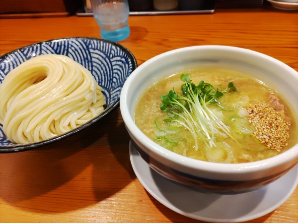 「つけそば（塩）1050円」@麺 一直の写真