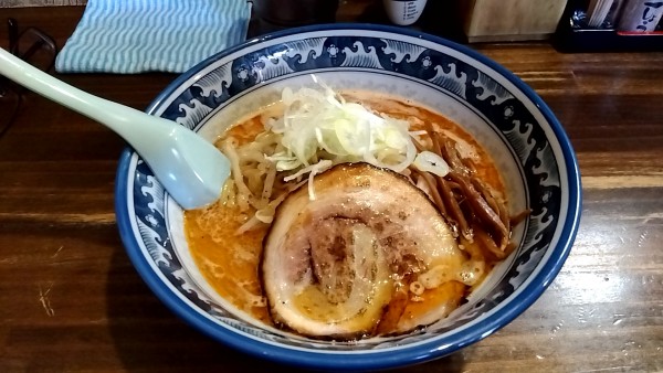 「海老味噌ラーメン（９００円）」@麺や 樽座 子安店の写真