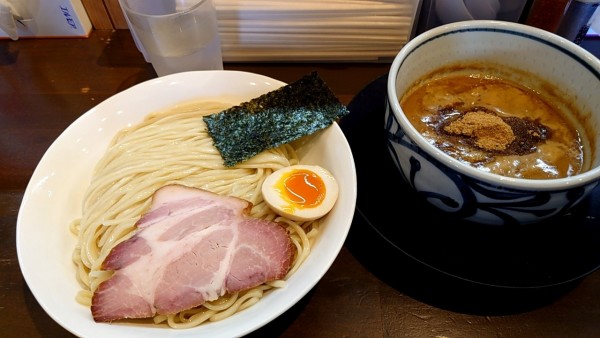 「鳥豚魚介つけ麺」@ラーメン ますだやの写真