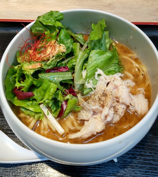 「鶏白湯しょうゆそば」@自由が丘 蔭山樓 グランベリーパーク店の写真