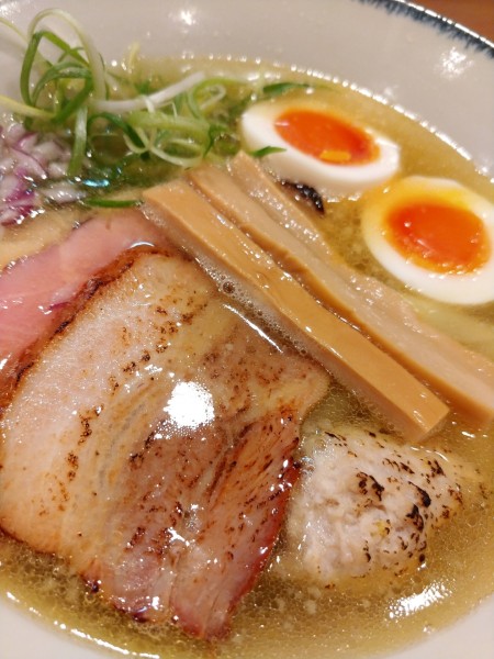「特製塩らぁ麺」@横浜淡麗らぁ麺 川上の写真