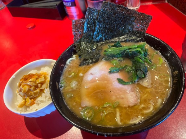 「ラーメン　玉子まぶし」@厚木家の写真