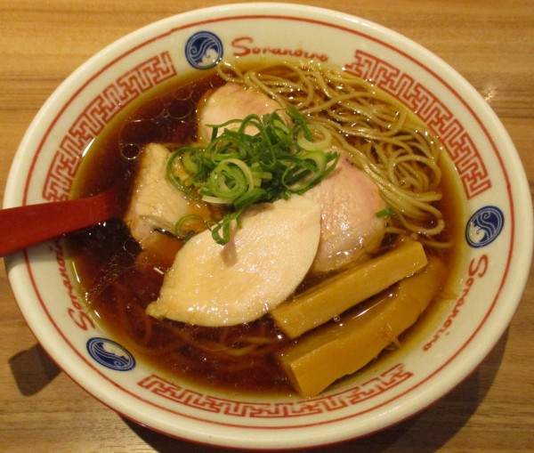 「醤油らーめん　900円」@そらのいろ NIPPONの写真