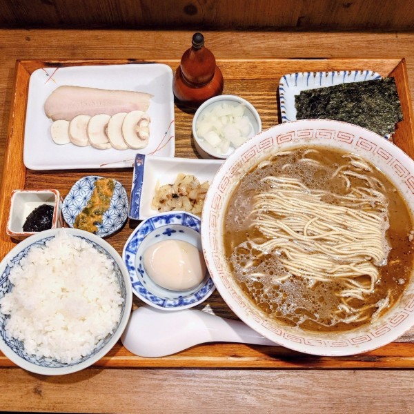 「茸 定食」@炭火焼濃厚中華そば 奥倫道の写真