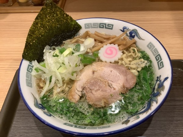 「ニラそば　840円」@舎鈴 横浜ポルタ店の写真