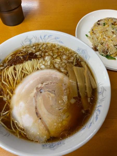 「Cセット(ラーメン+半チャーハン)」@タンポポの写真