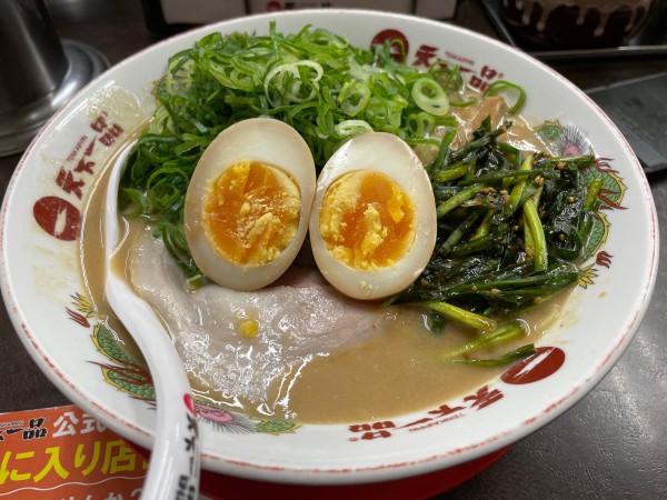 「ねぎたまラーメン こってり ニラにんにく」@天下一品 江古田店の写真