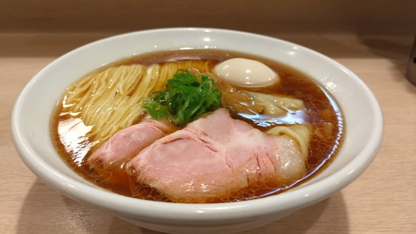 「特製醤油らーめん」@麺笑巧真の写真