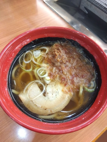 「追い鰹醤油らーめん」@無添くら寿司 水戸酒門店の写真