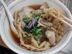 「中華そば(1,045)」@東京ギョーザスタンド ウーロンの写真