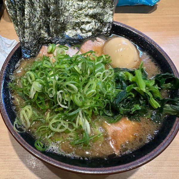 「特製ラーメン」@輝道家直系 皇綱家の写真