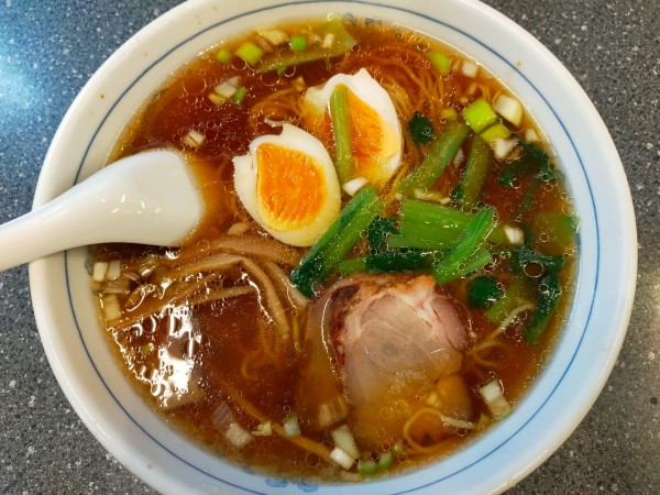 「ラーメン850円」@龍巳飯店の写真
