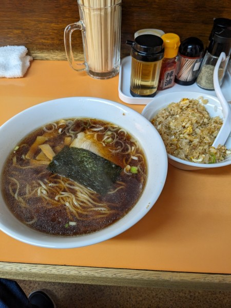 「セットⅠ（中華そば＋半チャーハン）」@ごんべえの写真