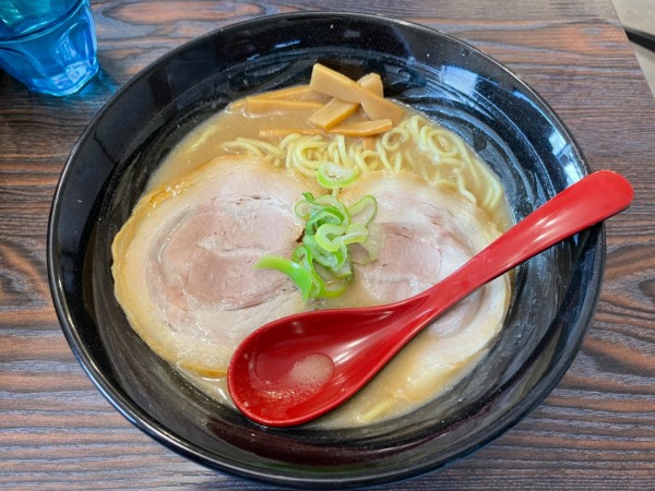 「豚骨えび塩」@麺匠 風流の写真