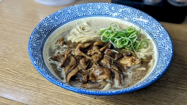 「中華蕎麦（小）肉入り（900円）」@王者-23の写真