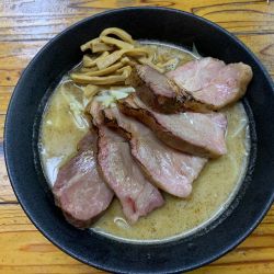 叉焼味噌らーめん