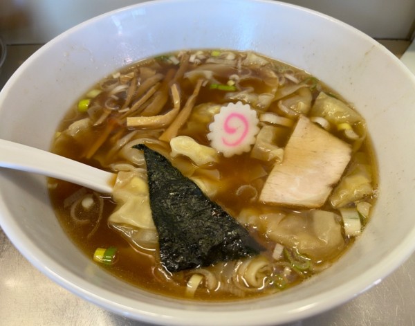 「ワンタン 大」@中華そば 大咲の写真