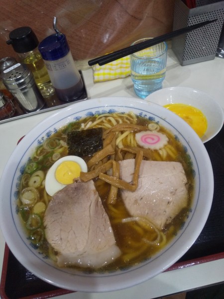 「中華そば(並)800円生玉子50円」@所沢大勝軒の写真