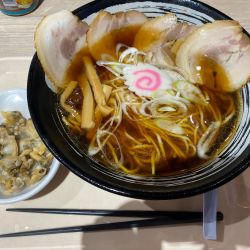 炙りチャーシュー醤油ラーメン（大盛り）+あさりトッピング1,70