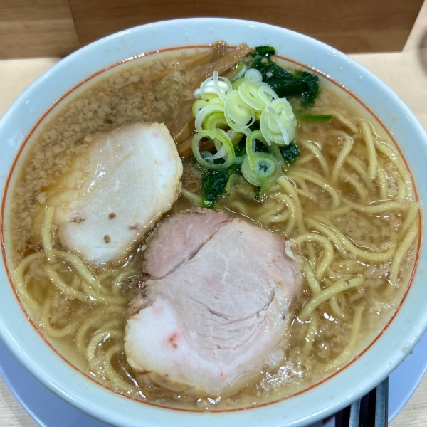 「背脂中華」@ラーメン みなみの写真