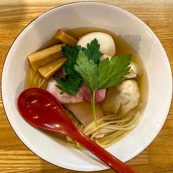 「（松）特上中華そば（白醤油）¥1,300」@自家製麺 くろ松の写真