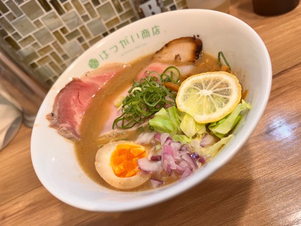 「【限定】鶏白湯」@はつがい商店の写真