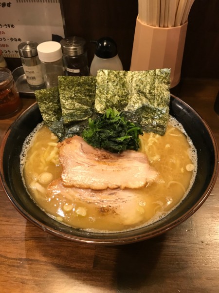 「ラーメン大（麺かため） 850円」@横濱家系ラーメン 横田家の写真
