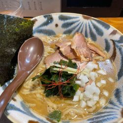 とり煮干し醤油ラーメン