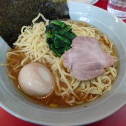 ラーメン（中）＋味玉