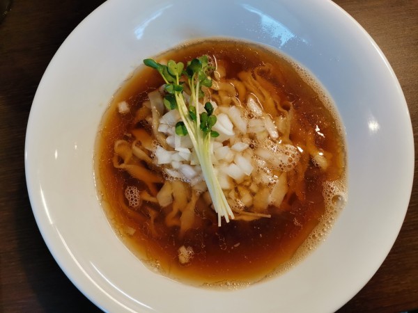 「かけいりこそば」@オカモトモノガタリの写真