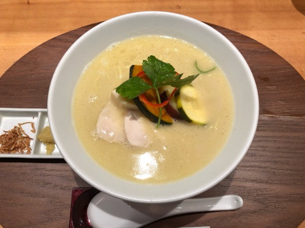 「鶏白湯Soba」@銀座 篝 六本木ヒルズ店の写真