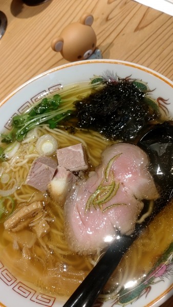 「あら炊き支那そば(白醤油)850円税込」@幸屋きよまる 総本店の写真